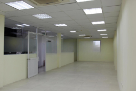 VP 45M2 Free Dịch Vụ + Free Làm Ngoài Giờ Tại 62 Yên Phụ. LH Ngay 0929236669