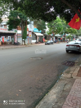 Cho thue mat bang kinh doanh 132 mai hac de daklak