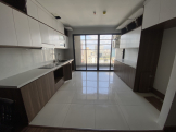 Cho thuê nhà mặt tiền 5m rộng tại 97A Nguyễn Khuyến Văn Miếu Quận Đống Đa. LH 84975654185